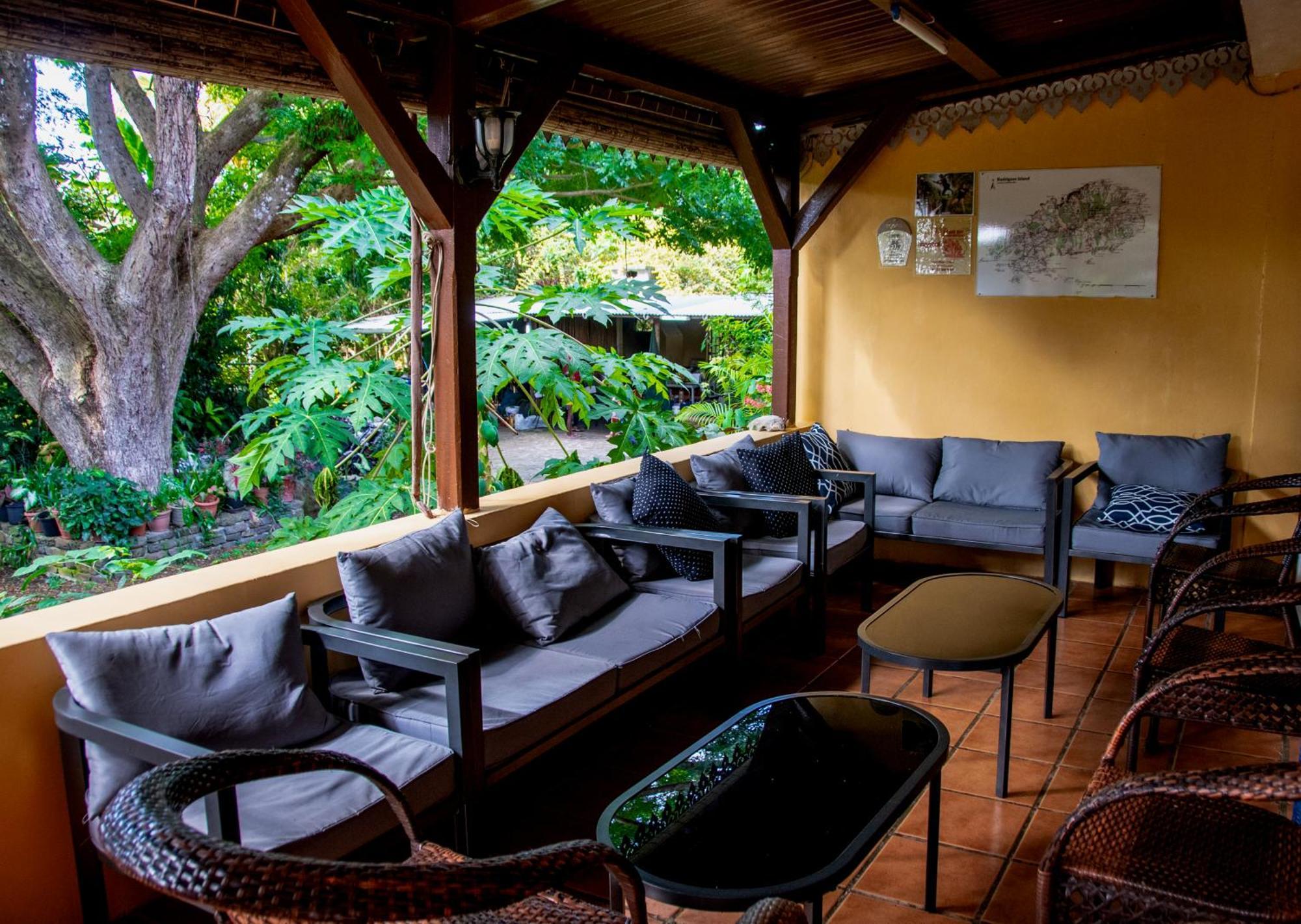 Bed and Breakfast Le Tropical Chez Jeannette Saint Gabriel Exterior foto